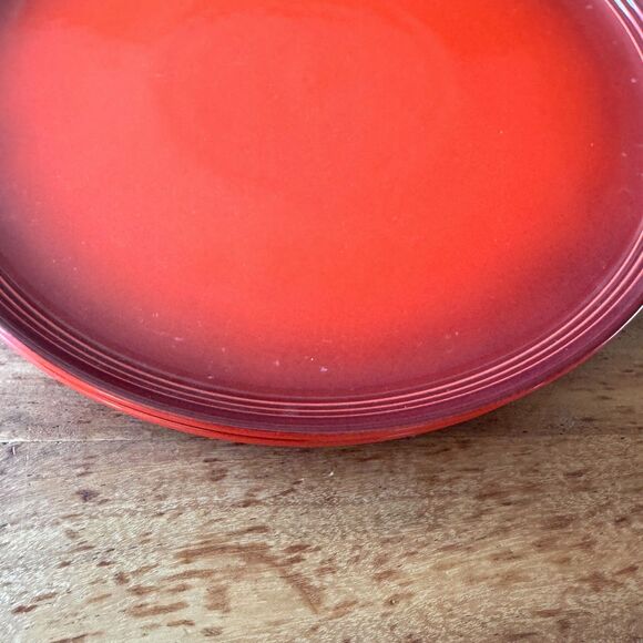 Le Creuset Williams Sonoma Coupe Dinner Plates Ombre Red Cerise10.5" 2-Pack  NEW - Picture 7 of 7